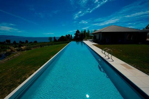 Apartamentos Windhover Suites