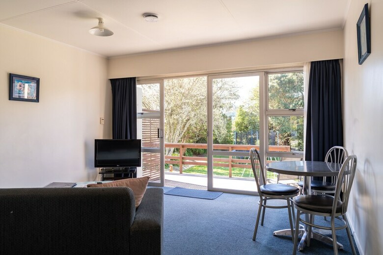 Golden Bay Motel