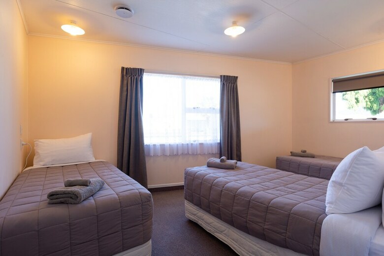 Golden Bay Motel