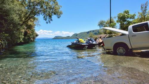 Taupo Treetops Lakestay