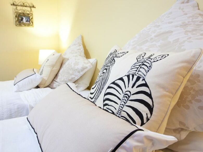Bed & Breakfast Acacia Heights Gardens