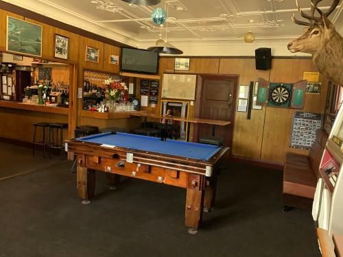 Beaumont Hotel And Holiday Park