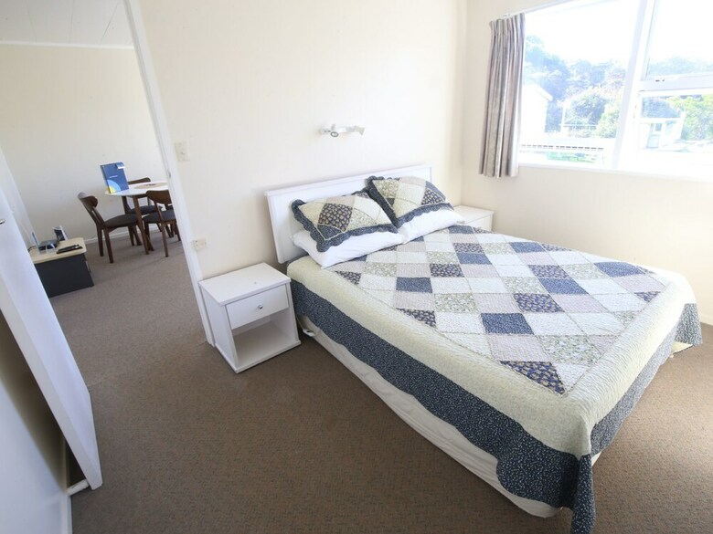 Orere Point Top 10 Holiday Park