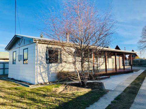 Comfortable & Close To Town
