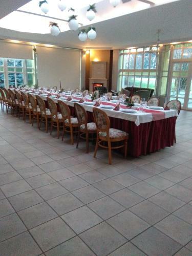 Hotel Ogr�d Przysmak�w