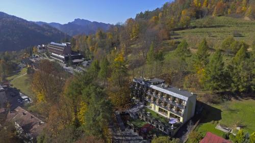 Hostal H R & A Polaris