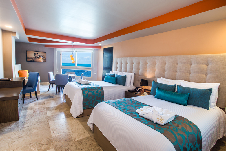 Hotel Dreams Sands Cancun Resort & Spa