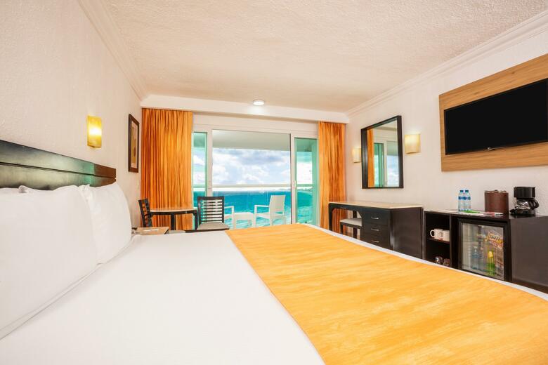 Hotel Krystal Canc�n