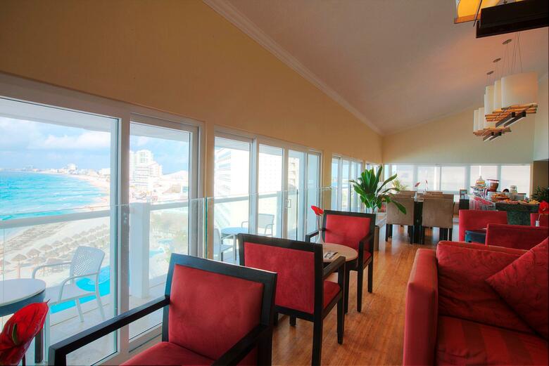 Hotel Krystal Canc�n