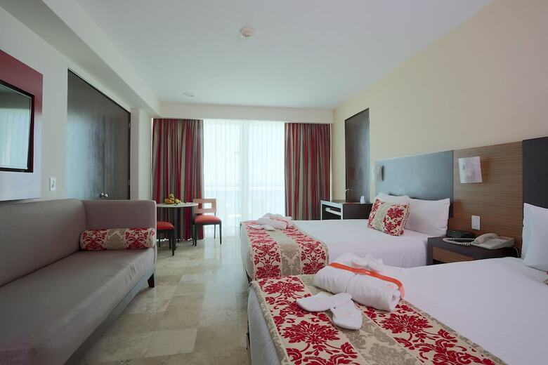 Hotel Krystal Canc�n