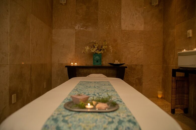 Hotel Wyndham Grand Cancun All Inclusive Resort & Villas