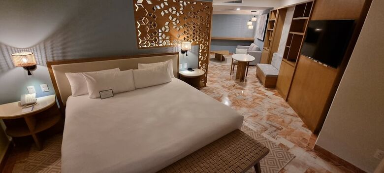 Hotel Wyndham Grand Cancun All Inclusive Resort & Villas