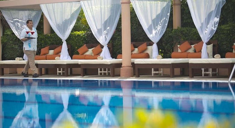 Hotel Golden Crown Paradise