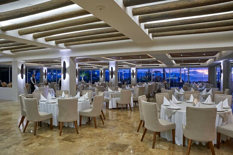 Hotel Sheraton Buganvilias Resort And Convention Center