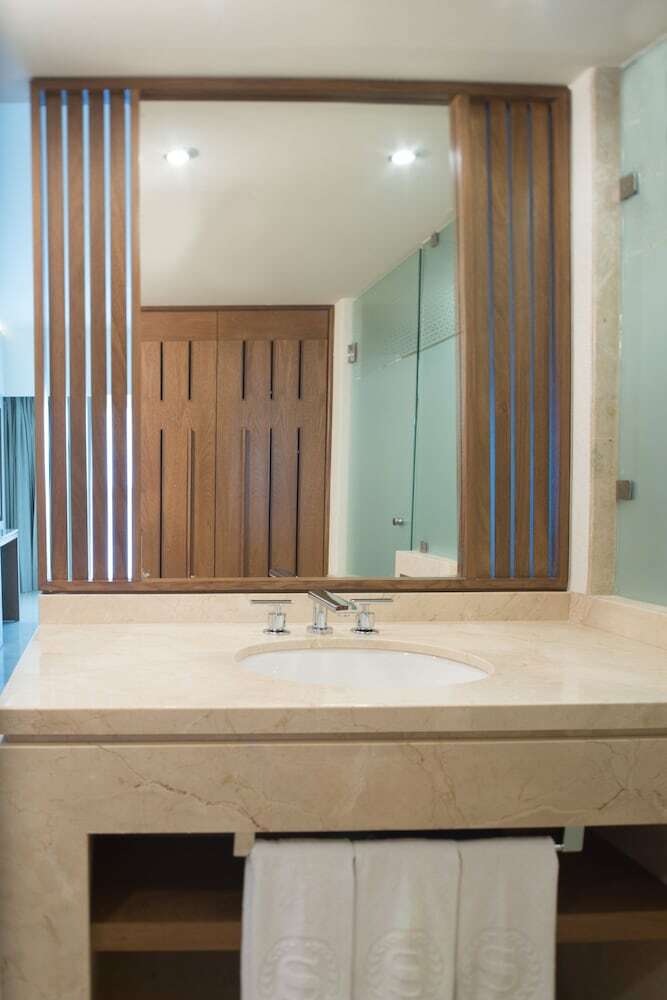 Hotel Sheraton Buganvilias Resort And Convention Center