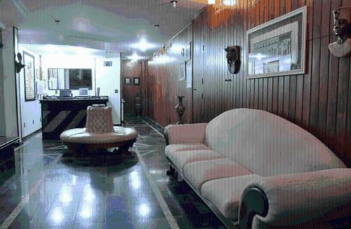 Hotel Plaza Inn Flat Residence
