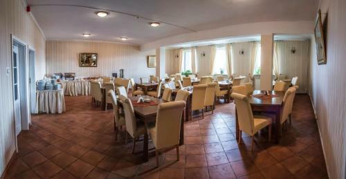 Hotel Park Ublik