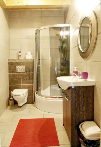 Hostal Chata Wsr�d Malw