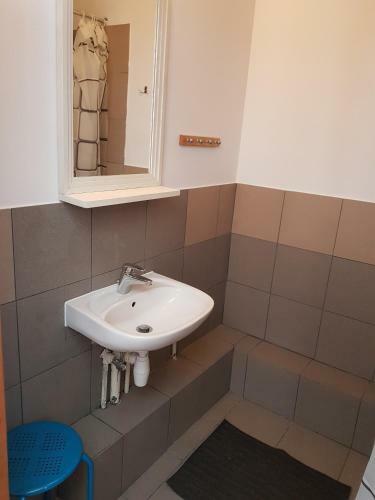 Albergue Noclegi Baza 8