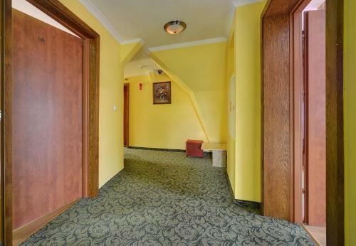 Hostal Go?ciniec Rudawski