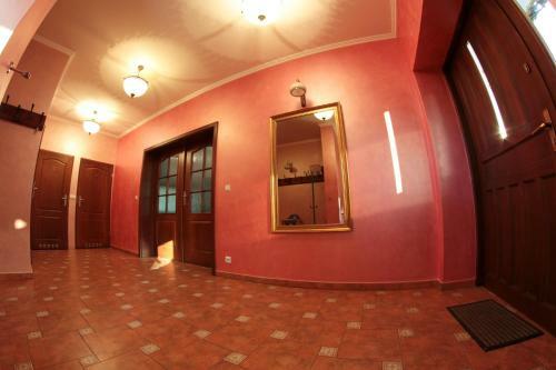 Hostal Dom Go?cinny Pod G�r?