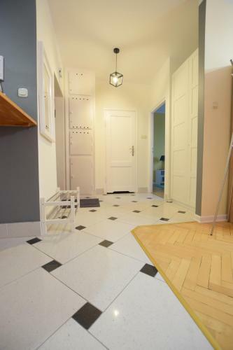 Elegant Apartment Old Town