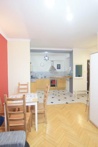 Elegant Apartment Old Town