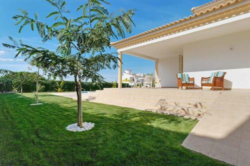 Gale Villa Sleeps 8 Pool Air Con Wifi