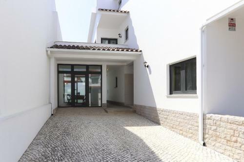 Parede Villa With Swimming Pool By Homing