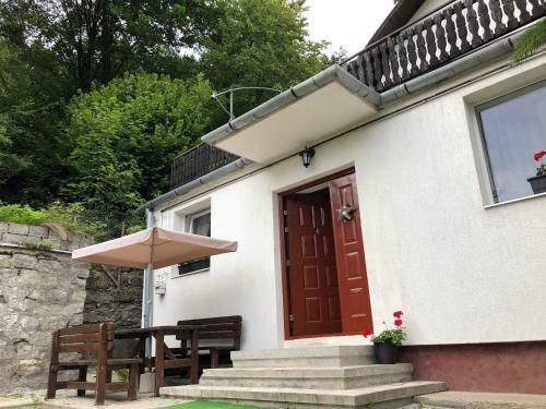 Hostal Rei House