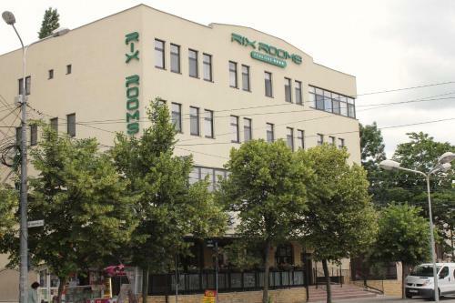 Hostal Pensiunea Rix Rooms