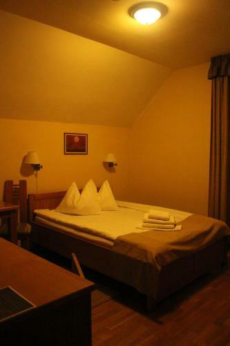 Hostal S�banya Panzi�