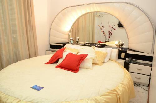Fares Turis Hotel