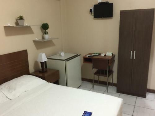 Fares Turis Hotel