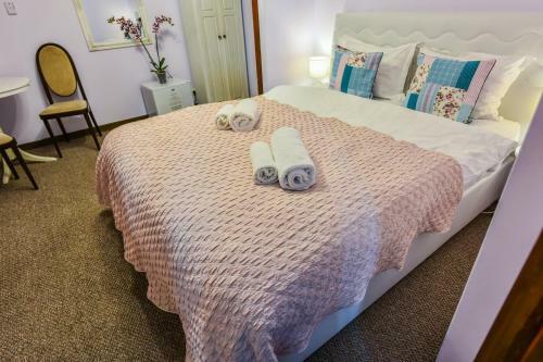 Hostal Noblesse House