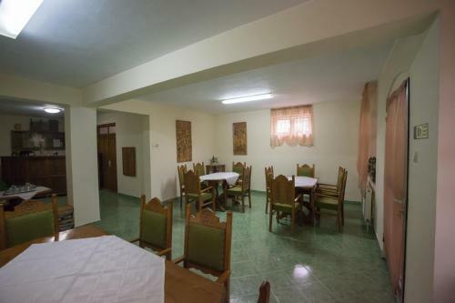 Hostal B�luci Panzi�