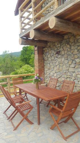 Hostal Casa Din Piatra