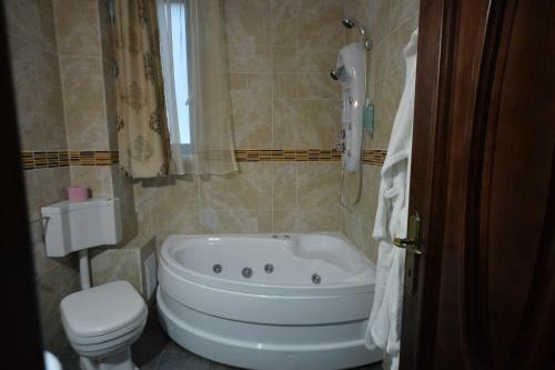 Hostal Edy's Royal Predeal