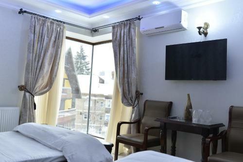 Hostal Edy's Royal Predeal
