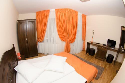 Hostal Pensiunea Roberto