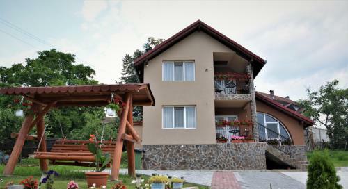 Hostal Bogdan Si Raluca