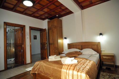 Hostal Pensiunea Manidum