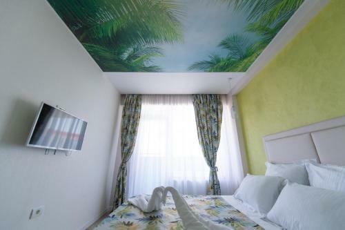 Summerland Sunrise Apartments
