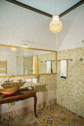 Hotel Nf Palace Old City Bucharest