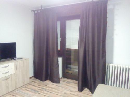 Tasmi Apartment