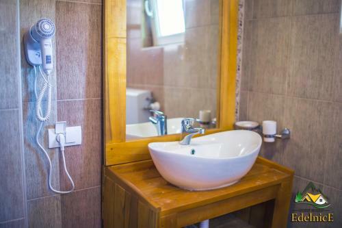 Hostal Guesthouse Edelnice