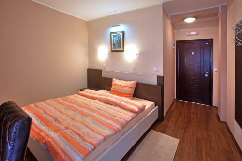Hostal Guesthouse Vitez