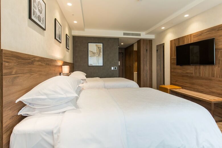 Hotel Sheraton Novi Sad