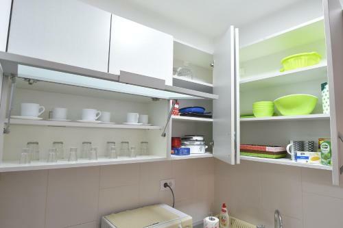 Apartment Sinisa With Garage