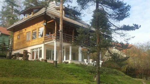 Apartman Teodor Divcibare